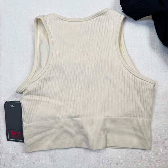 Pro-Fit Sports Bra Set Womens Size M 2-Pack Antique White & Black Seamless - Picture 2 of 6